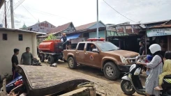 [UPDATE] - Bansor di Kabupaten Mamuju, Tim Gabungan Kerahkan Alat Berat untuk Buka Akses Jalan Terdampak